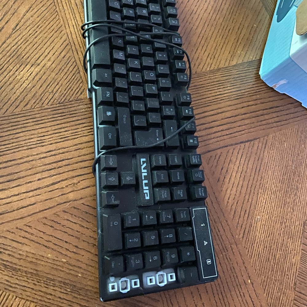 Black Mechanical Gaming Keyboard with Numeric Keypad
